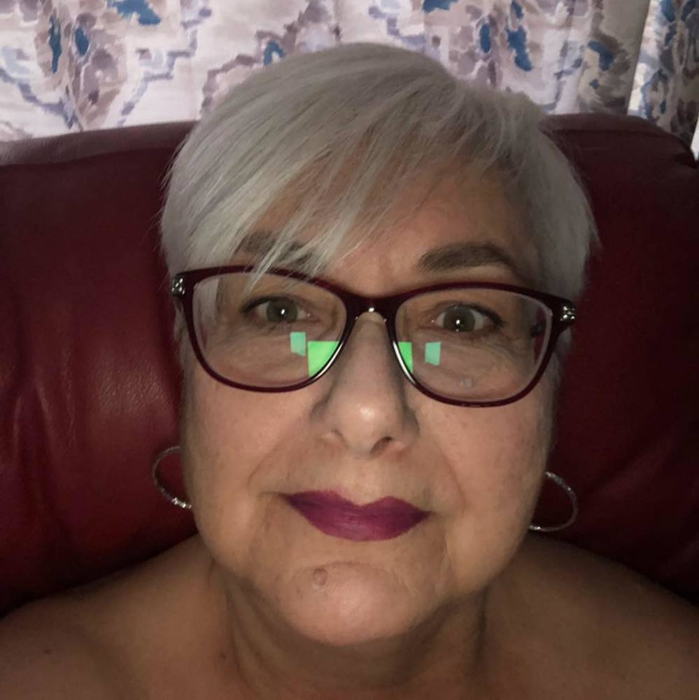 Meet your Posher, Rita